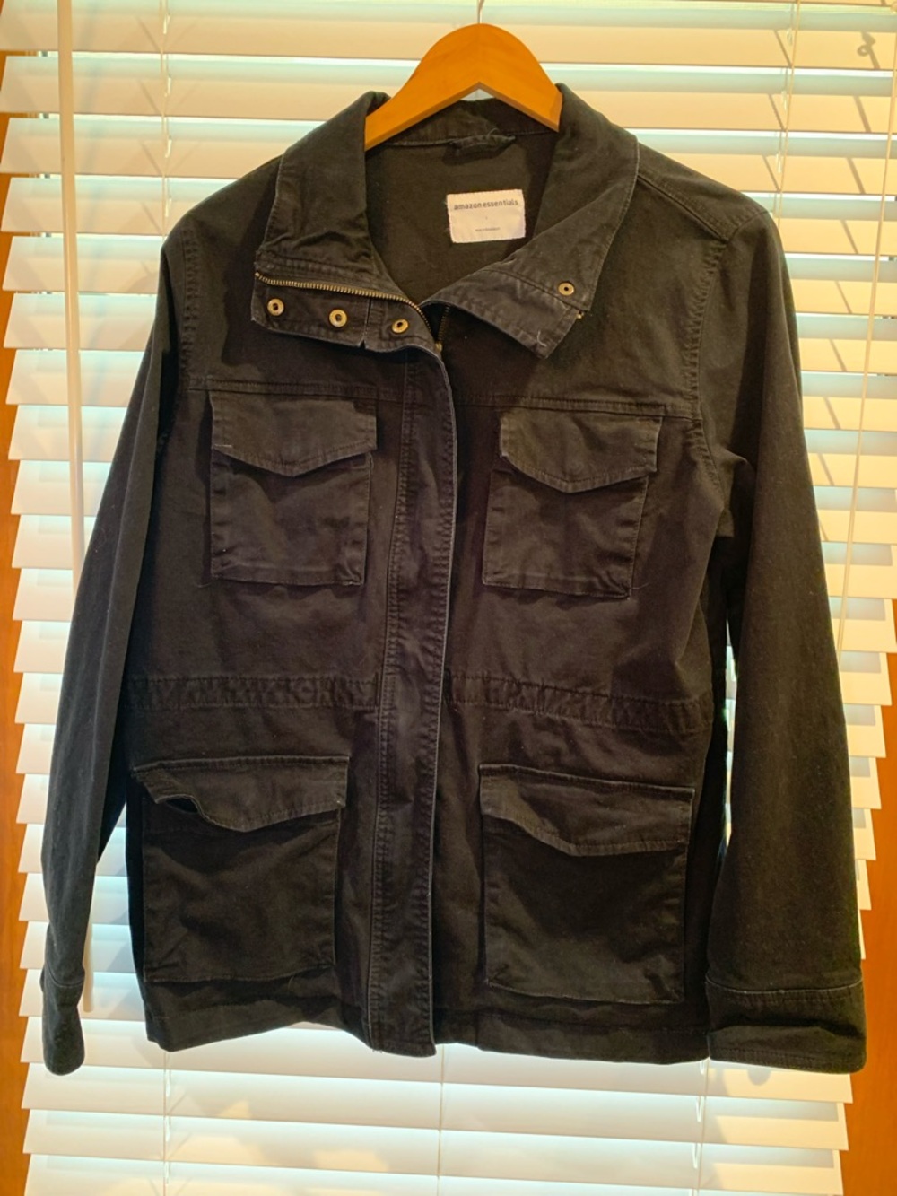 Amazon Black Utility Jacket with zipper and snaps and pockets Women’s Size L
